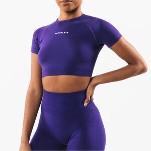 Alphalete Amplify SS Crop - Electric Purple